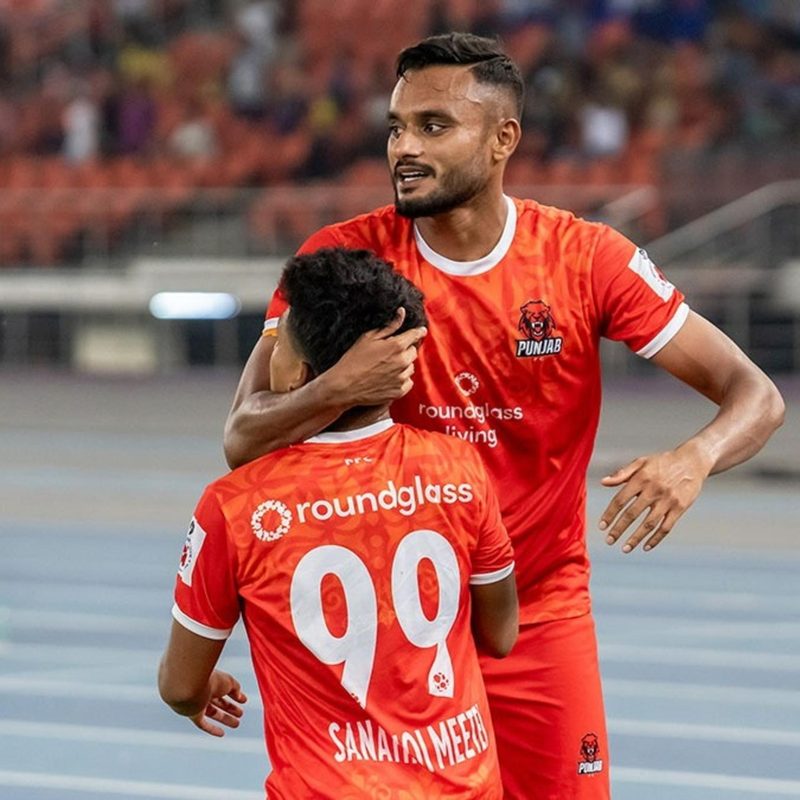 gurkirat-singh-scores-late-as-punjab-fc-hold-mumbai-city-fc-to-a-1-1-draw-in-new-delhi.Click to read full article.