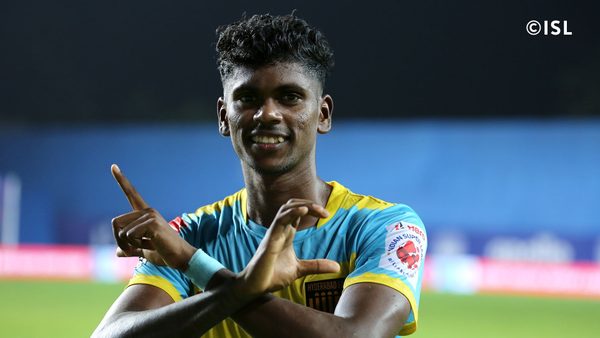 atk-mohun-bagan-sign-liston-colaco-on-a-record-transfer-fee-from-hyderabad-fc.Click to read full article.
