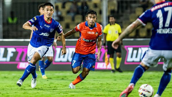 chhetri-decodes-bengaluru-fcs-tactics-after-edging-fc-goa-on-aggregate-in-semis.Click to read full article.