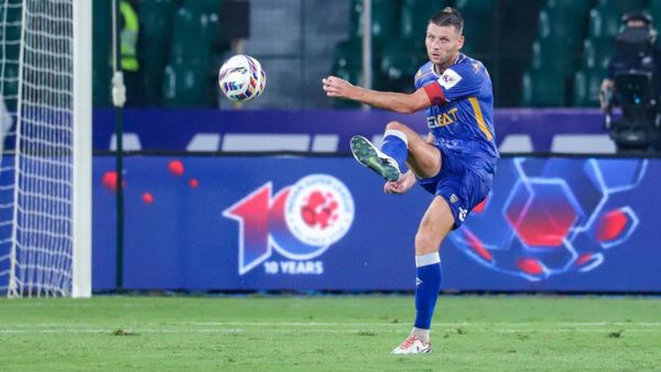 captain-ryan-edwards-extends-stay-at-chennaiyin-fc-until-2025.Click to read full article.