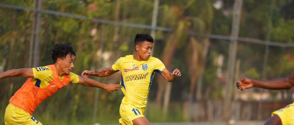 top-tier-football-juggernaut-set-to-roll-with-blockbuster-clash-of-two-largest-indian-football-fan-bases.Click to read full article.