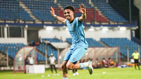 match-highlights-aiff-super-cup-2025-26-group-stage-sporting-club-delhi-1-4-mumbai-city-fc.Click to read full article.