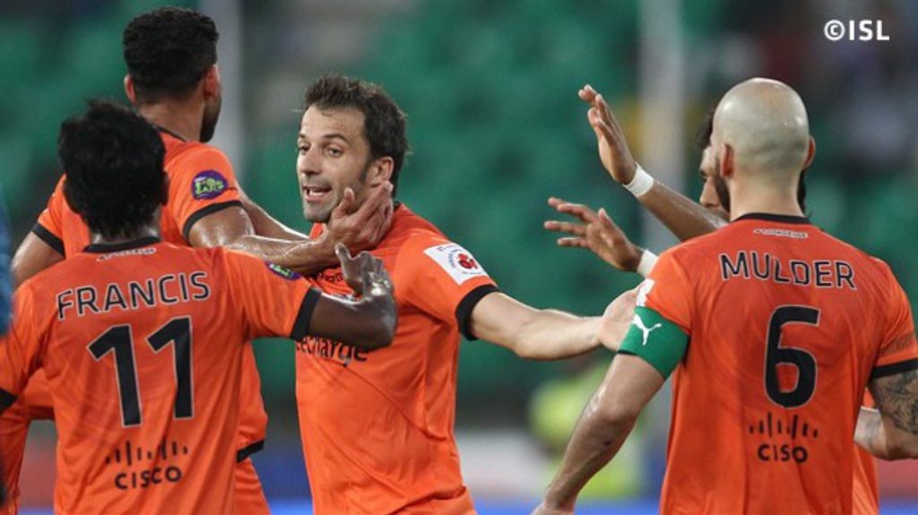 Chennaiyin, Delhi Dynamos in thrilling 2-2 draw