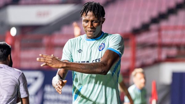 mumbai-city-fc-face-fc-goa-to-maintain-top-spot-jamshedpur-fc-look-to-keep-pressure-on-the-leaders-against-kerala-blasters.Click to read full article.