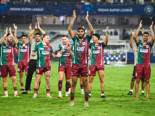 photos-isl-2024-25-semi-final-2-2nd-leg-mohun-bagan-super-giant-vs-jamshedpur-fc-vivekananda-yuba-bharati-krirangan-kolkata.Click to read full article.