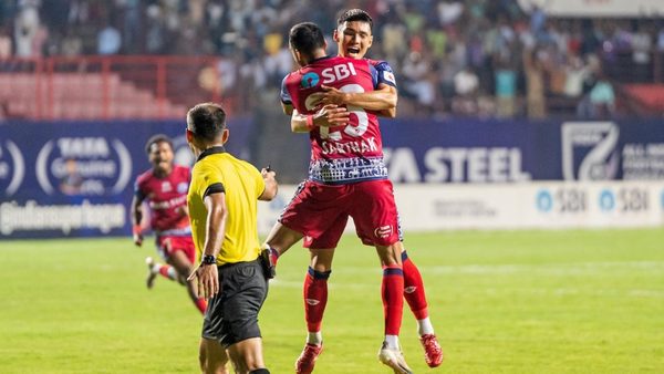 sarthak-goloui-header-rescues-point-for-jamshedpur-against-mumbai-city.Click to read full article.
