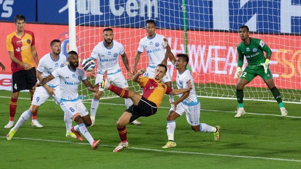 sc-east-bengal-jamshedpur-fc-share-spoils-after-a-tight-affair.Click to read full article.