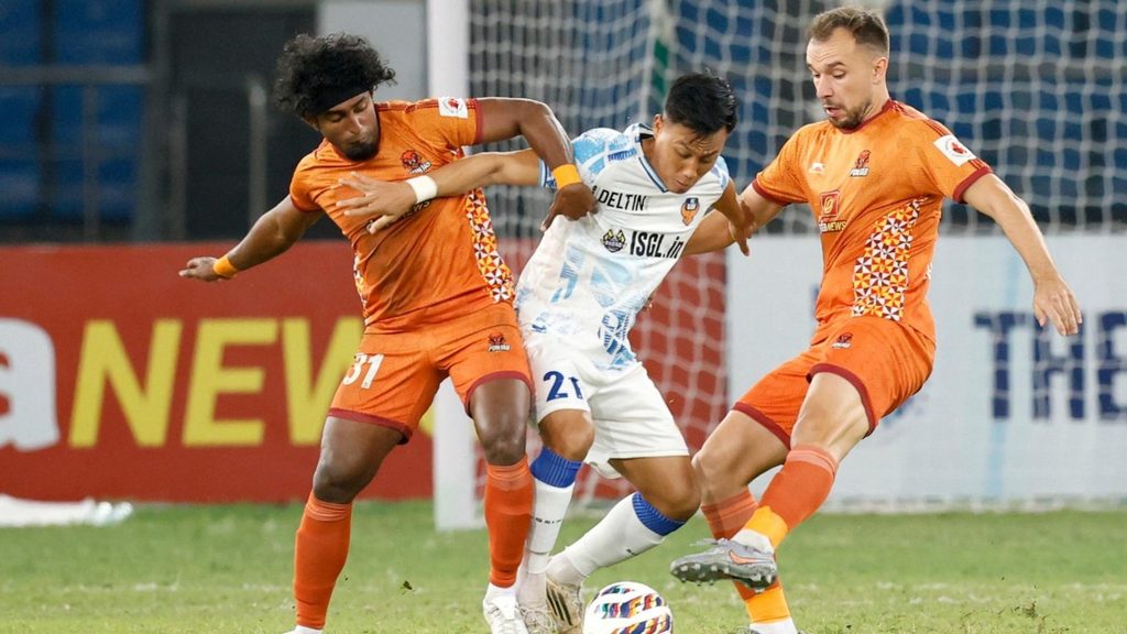 10-man Punjab hold FC Goa to a draw