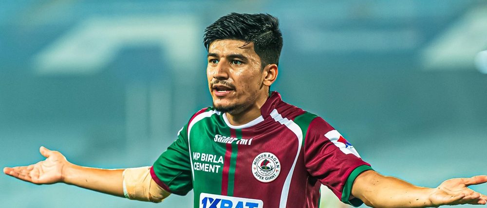 anirudh-thapa-and-dimitri-petrotos-react-to-mohun-bagan-sgs-win-over-hyderabad-fc.Click to read full article.