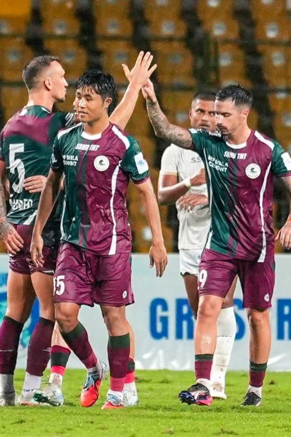 photos-aiff-super-cup-2025-26-mohun-bagan-super-giant-vs-chennaiyin-fc-jawaharlal-nehru-stadium-goa.Click to read full article.