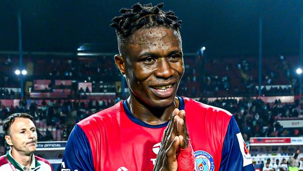 iconic-goals-scored-by-defenders-in-isl-part-1-mal.Click to read full article.