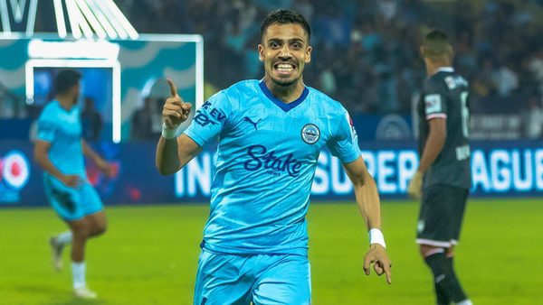 i-want-to-see-india-at-the-world-cup-vikram-partap-singh-on-in-the-stands.Click to read full article.