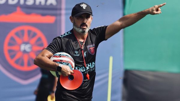 odisha-fc-coach-kiko-ramirez-highlights-squad-chemistry-as-an-essential-factor-for-successful-hero-isl-season.Click to read full article.