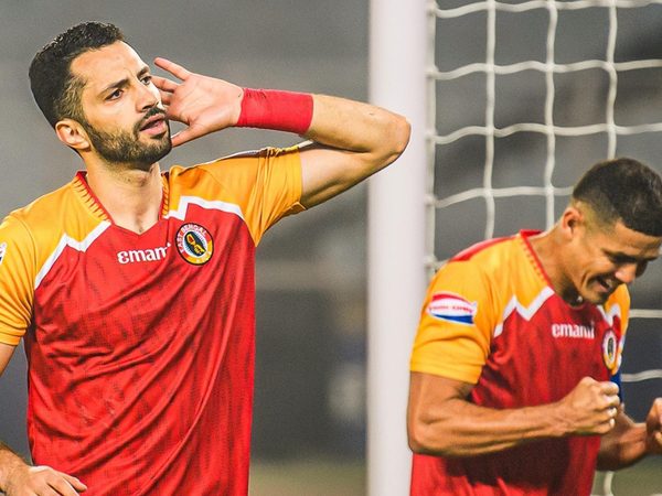 photos-isl-2024-25-matchweek-18-east-bengal-fc-vs-kerala-blasters-fc-vivekananda-yuba-bharati-krirangankolkata.Click to read full article.