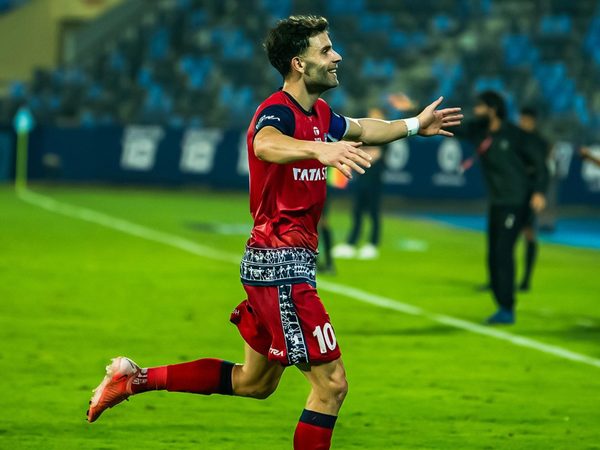 photos-isl-2024-25-matchweek-16-mumbai-city-fc-vs-jamshedpur-fc-mumbai-football-arena-mumbai.Click to read full article.