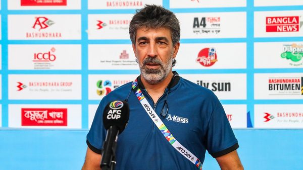 gx1ElFxv6W.png?v=100 East Bengal Fight for Top 6: Oscar Bruzon’s Thoughts Jamshedpur are Favorite for the Match