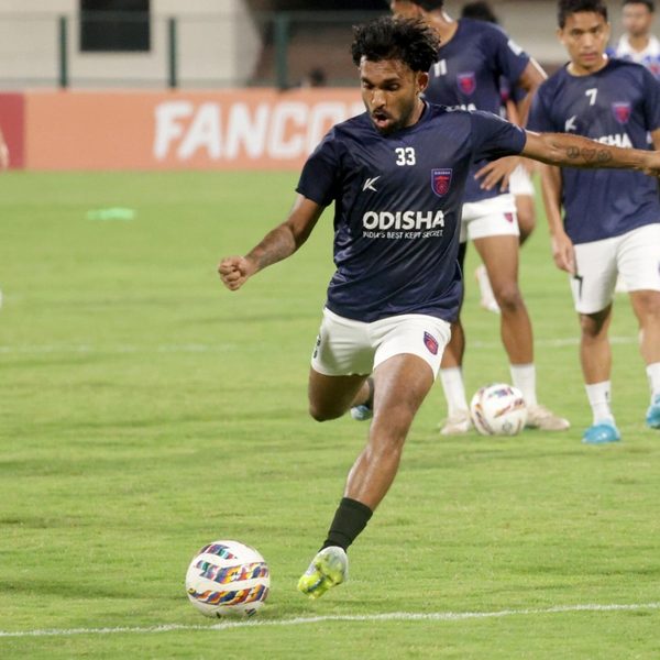 kerala-blasters-face-odisha-fc-in-a-bottom-half-scrap.Click to read full article.