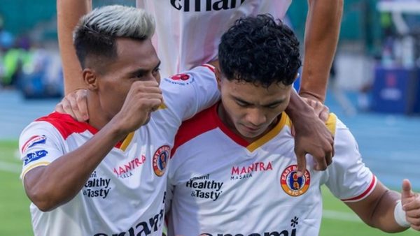 late-surge-helps-east-bengal-overcome-chennaiyin-challenge.Click to read full article.