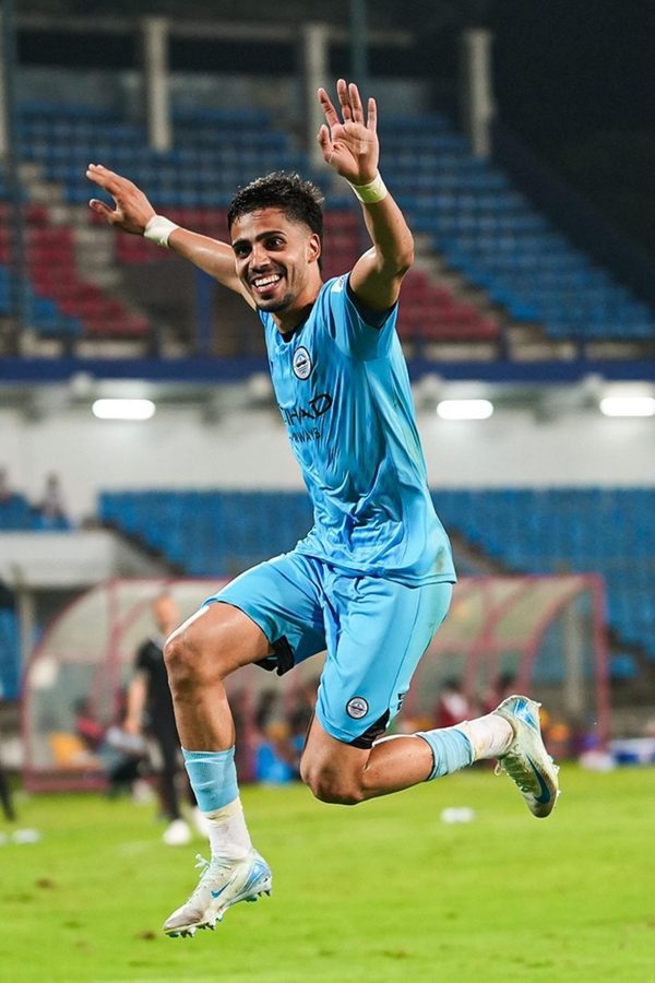 photos-aiff-super-cup-2025-26-sporting-club-delhi-vs-mumbai-city-fc-jawaharlal-nehru-stadium-goa.Click to read full article.