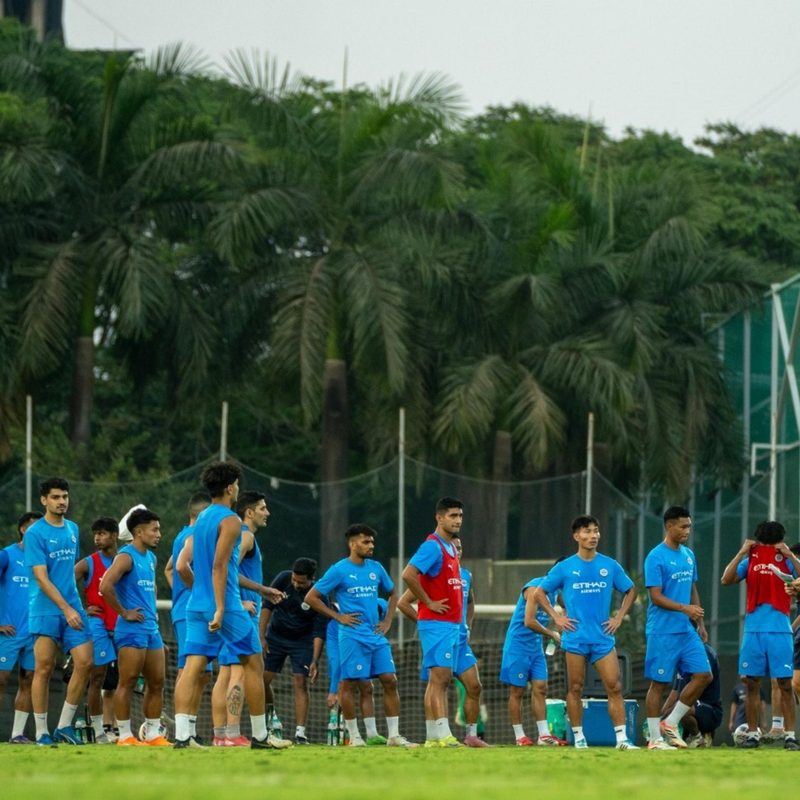 unbeaten-mumbai-city-face-sporting-club-delhi.Click to read full article.