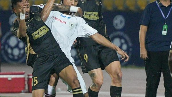 photos-northeast-united-strike-late-to-snatch-victory-in-a-dramatic-finish.Click to read full article.