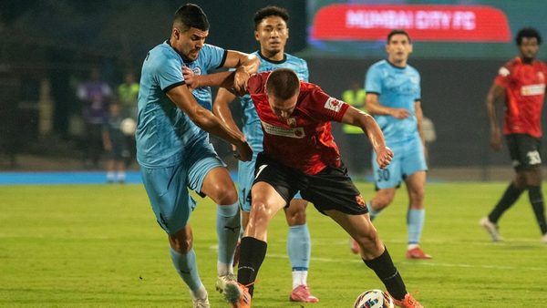 sc-delhi-fight-back-to-hold-mumbai-city.Click to read full article.