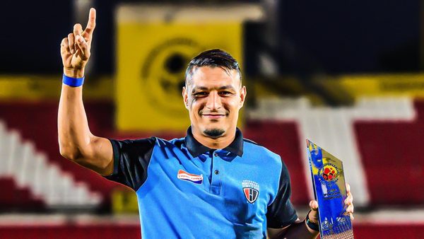 alaaeddine-ajaraie-player-of-the-month-november-2024-isl-2024-25.Click to read full article.