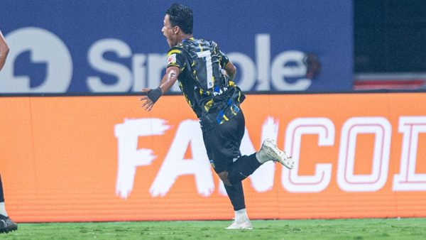 imran-khans-strike-gives-chennaiyin-first-win-of-the-season-against-kerala-blasters.Click to read full article.