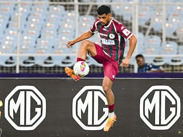 photos-manvir-singhs-late-winner-hands-mohun-bagan-super-giant-victory-over-chennaiyin-fc.Click to read full article.