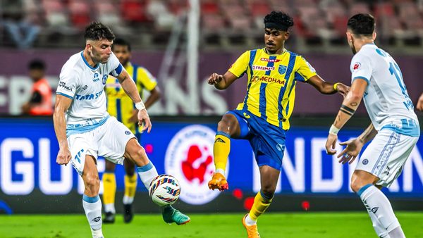 match-highlights-kerala-blasters-fc-1-1-jamshedpur-fc-mw-24-isl-2024-25-mal.Click to read full article.