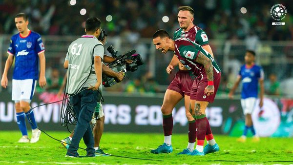 photos-isl-2024-25-final-mohun-bagan-super-giant-vs-bengaluru-fc-vybk-kolkata.Click to read full article.