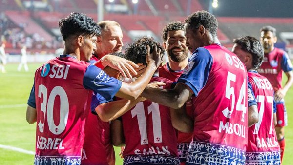 jamshedpur-fc-return-to-winning-ways-with-dominant-victory-against-chennaiyin.Click to read full article.