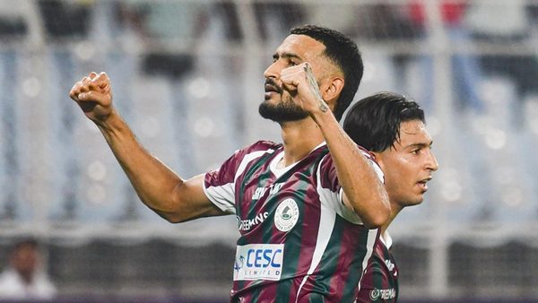 highlights-mohun-bagans-dramatic-late-victory-against-chennaiyin-fc.Click to read full article.