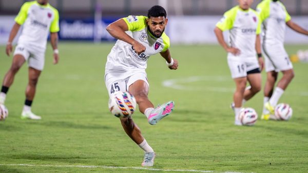 mohun-bagan-sg-jamshedpur-fc-continue-race-for-isl-summit.Click to read full article.