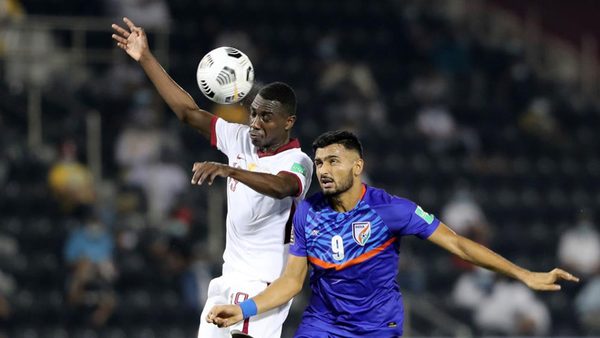 an-admirer-of-sunil-chhetri-manvir-singh-says-he-is-trying-to-pick-a-thing-or-two-from-his-india-captain.Click to read full article.