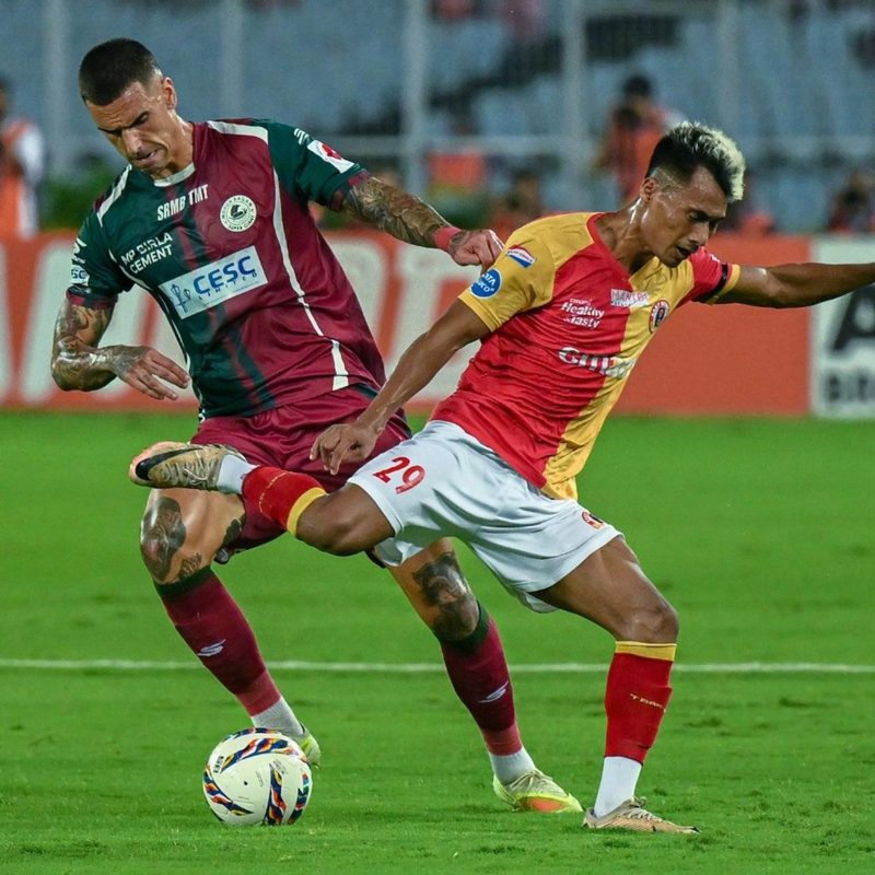 east-bengal-in-pole-position-after-derby-draw-against-mohun-bagan.Click to read full article.