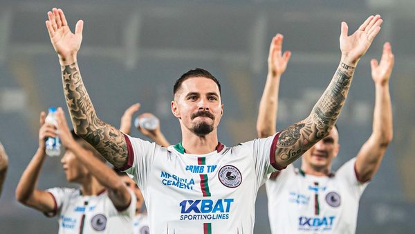 i-came-here-to-win-trophies-jamie-maclaren-after-kolkata-derby-win.Click to read full article.