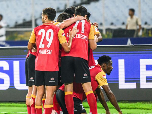 photos-isl-2024-25-mw-25-east-bengal-fc-vs-bengaluru-fc-vivekananda-yuba-bharati-krirangan-kolkata.Click to read full article.