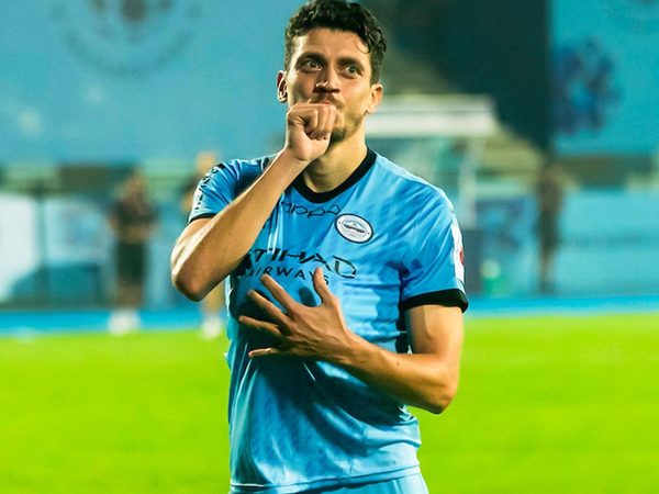 photos-isl-2024-25-matchweek-18-mumbai-city-fc-vs-mohammaden-sc-mumbai-football-arena-mumbai.Click to read full article.