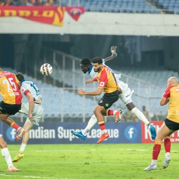ajsals-stoppage-time-header-earns-kerala-blasters-dramatic-draw-against-east-bengal.Click to read full article.