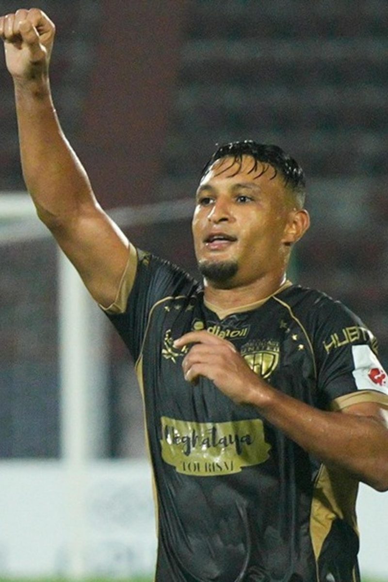 highlights-northeast-united-fc-4-1-kerala-blasters-fc-ajaraies-brace.Click to read full article.