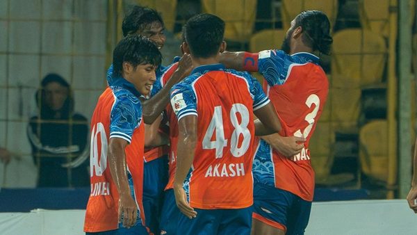 highlights-stoppage-time-heartbreak-for-delhi-fc-goa-vs-sporting-club-delhi.Click to read full article.