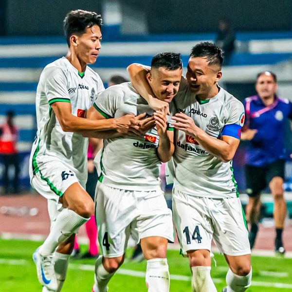 photos-isl-2024-25-matchweek-16-bengaluru-fc-vs-mohammedan-sc-sree-kanteerava-stadium-bengaluru.Click to read full article.