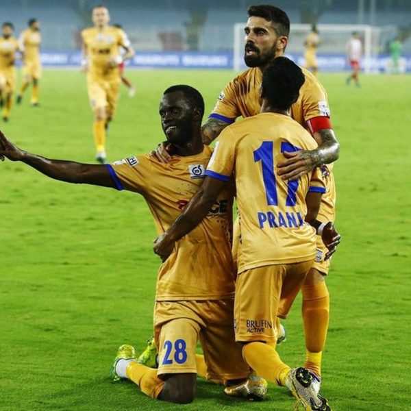 mumbai-book-play-off-berth-with-clinical-win-over-atk.Click to read full article.