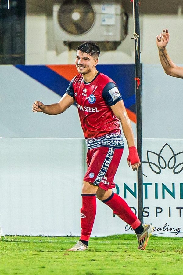 match-highlights-kalinga-super-cup-2025-round-of-16-jamshedpur-fc-2-0-hyderabad-fc.Click to read full article.