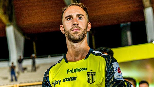 foreign-stars-who-returned-to-the-isl-after-a-break.Click to read full article.