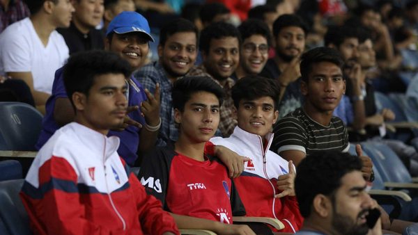 fan-gallery-delhi-dynamos-fc-vs-atk-2018-9794.Click to read full article.