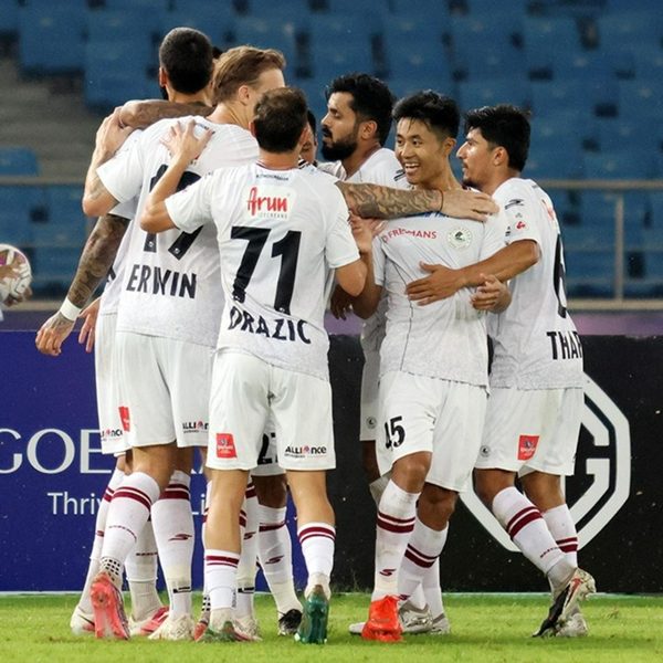 second-half-goals-seal-mohun-bagan-super-giants-comeback-win-over-sporting-club-delhi.Click to read full article.