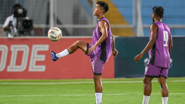 relegated-mohammedan-sporting-to-play-for-pride-against-northeast-united.Click to read full article.