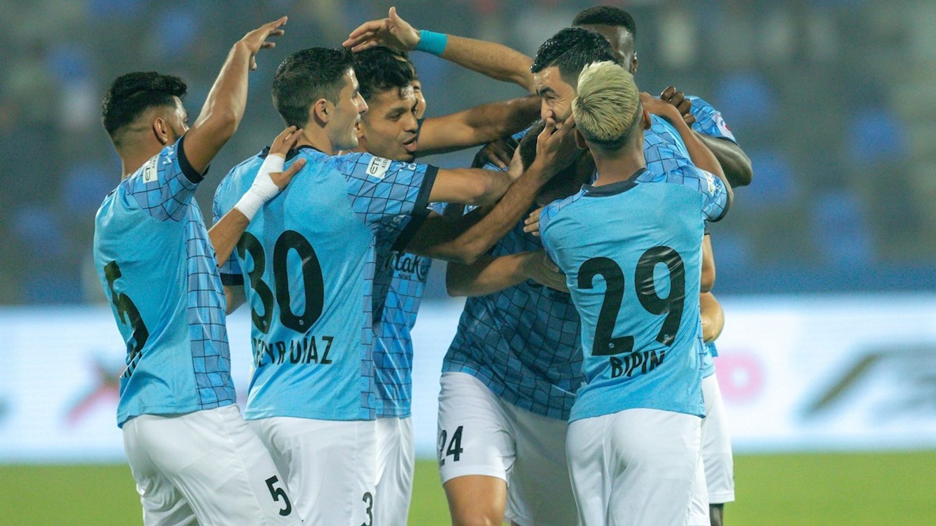 Mumbai City FC continue cruise mode with a commanding outing against ...